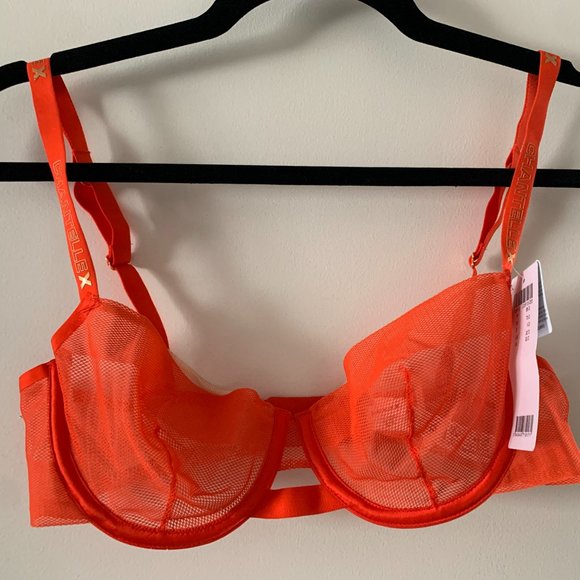 Chantelle X Red Demi Bra 32D - Picture 2 of 5